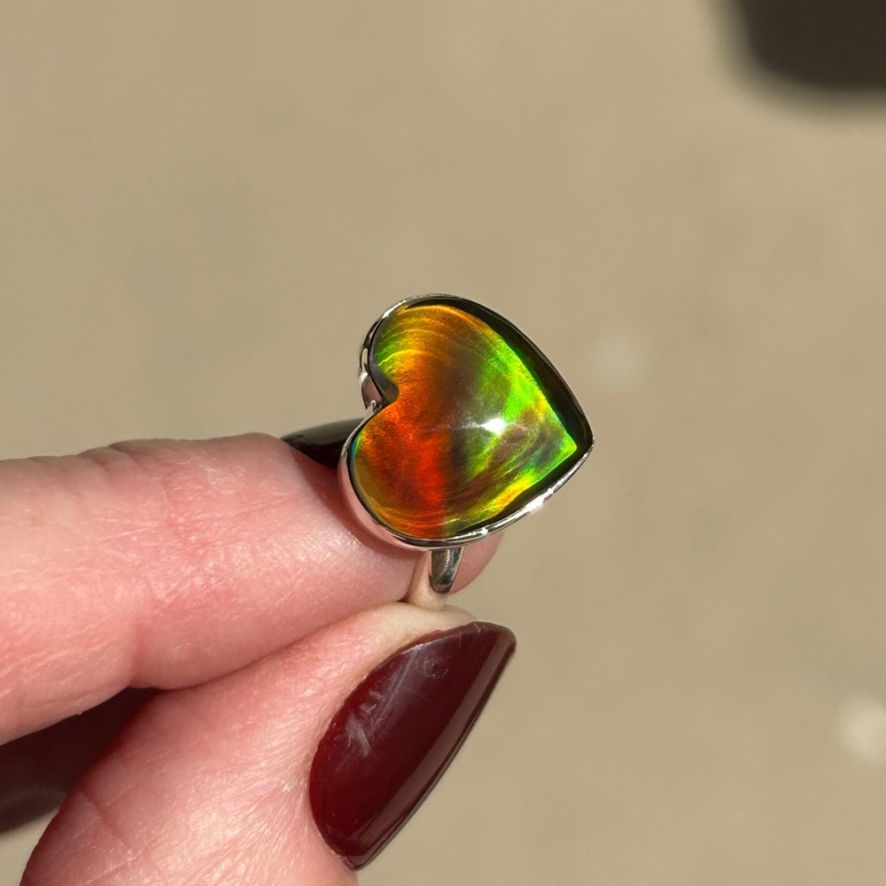 925 Sterling Silver Royal Opal Heart-Shaped Ring - Picture 3 of 15